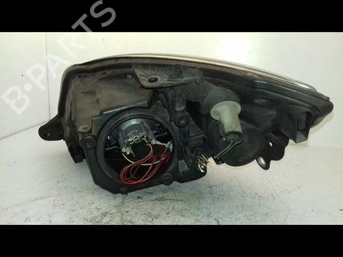 Optica direita SKODA ROOMSTER (5J7) 1.9 TDI (105 hp) 30950104