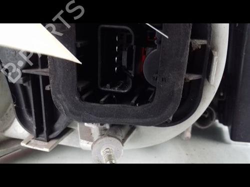 Used Right taillight VW GOLF V (1K1) 1.9 TDI (105 hp) 8961590