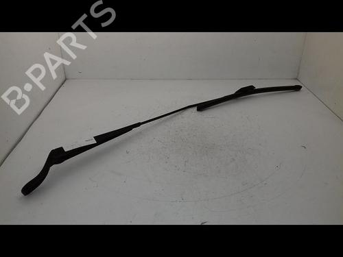 Used Front windshield wiper arm PEUGEOT 208 I (CA_, CC_) 1.2 VTI 82 (82 hp) 29216930