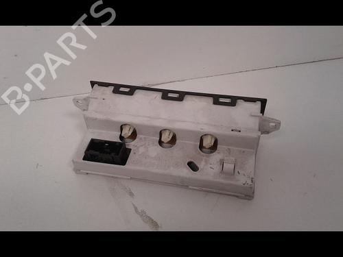 Used Display monitor CITROËN XSARA (N1) 2.0 HDi 90 (90 hp) 8971475