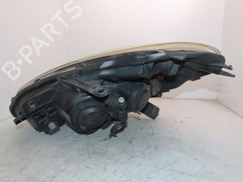 Used Right headlight RENAULT CLIO III (BR0/1, CR0/1) 1.5 dCi (C/BR0G, C/BR1G) (68 hp) 33221944