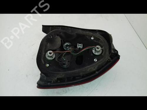 Left taillight HONDA CIVIC VI Hatchback (EJ, EK) 1.4 i S (EJ9) | BP29226672C34 