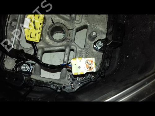 Used Steering wheel PEUGEOT 2008 II (UD_, US_, UY_, UJ_, UR_, UC_) 1.5 BlueHDI 110 (UDYHSK) (110 hp) 29216354