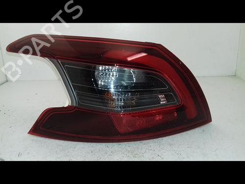 Used Left taillight Left taillight PEUGEOT 308 II (LB_, LP_, LW_, LH_, L3_) 1.5 BlueHDi 130 (131 hp) 31348001 31348001