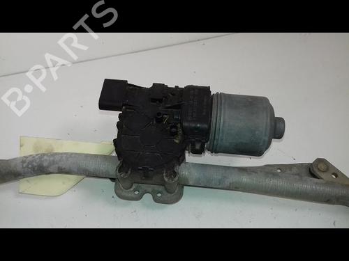 Used Front wiper motor LANCIA YPSILON (843_) 1.3 D Multijet (843.AXE11, 843.AXE1A) (90 hp) 18477216
