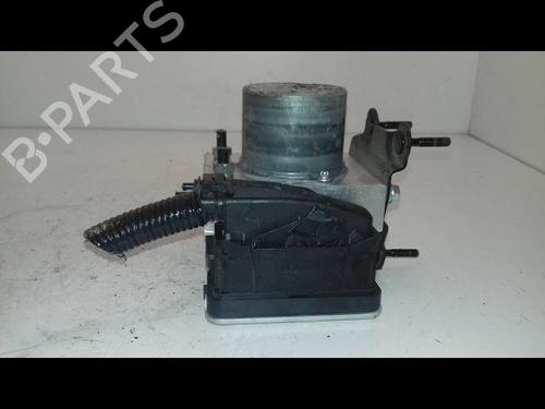 Used ABS pump TOYOTA YARIS (_P21_, _PA1_, _PH1_) 1.5 Hybrid (MXPH10, MXPH11) (116 hp) 22920405