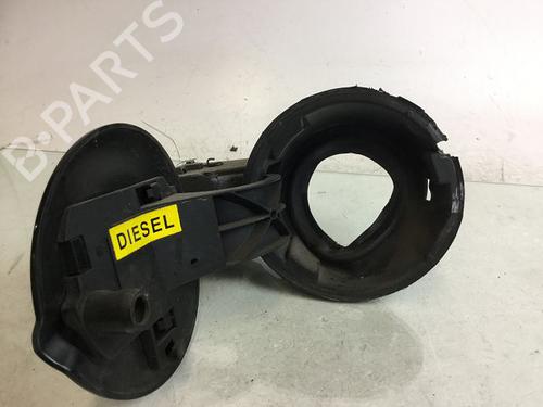 Used Fuel flap PEUGEOT 1007 (KM_) 1.4 HDi (68 hp) 8970440