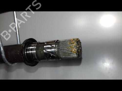 Used Right front driveshaft RENAULT SCÉNIC II (JM0/1_) 1.9 dCi (JM0G, JM12, JM1G, JM2C) (120 hp) 15799161