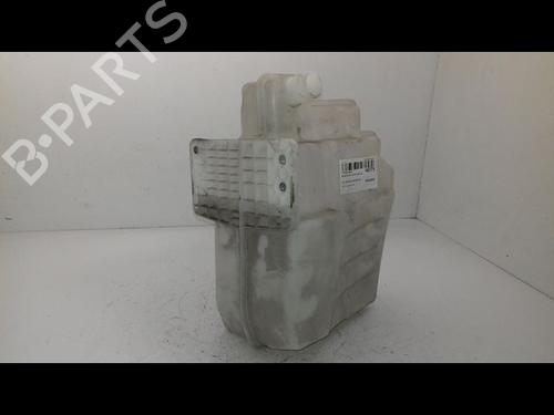 Windscreen washer tank VW SCIROCCO III (137, 138) 2.0 R | BP29226837C113 