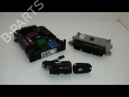 Used Engine control unit (ECU) PEUGEOT 208 I (CA_, CC_) 1.2 VTI 82 (82 hp) 19440992