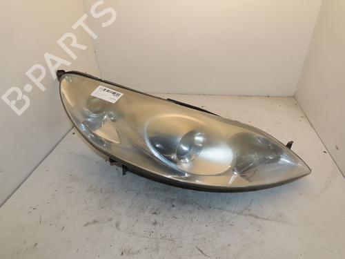 Used Right headlight Right headlight PEUGEOT 407 (6D_) 2.0 HDi 135 (6DRHRH, 6DRHRE, 6DRHRG, 6DRHRJ) (136 hp) 33136441 33136441