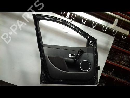 Used Left front door RENAULT CLIO III (BR0/1, CR0/1) 1.5 dCi (BR17, CR17) (86 hp) 21392131