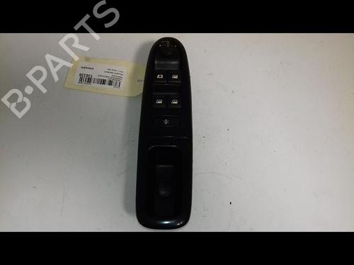 Left front window switch PEUGEOT 406 (8B) 1.8 16V | BP23195747I27 