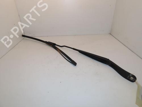 Used Front windshield wiper arm CITROËN C3 II (SC_) 1.6 HDi (92 hp) 29226782