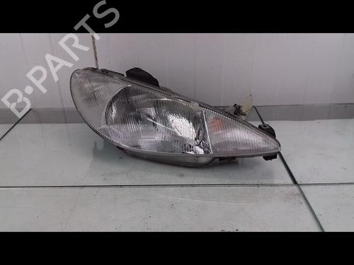Used Right headlight Right headlight PEUGEOT 206 Hatchback (2A/C) 1.4 i (75 hp) 8962479 8962479