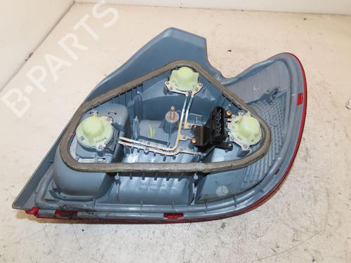 Used Left taillight Left taillight TOYOTA YARIS (_P1_) 1.0 (SCP10_, SCP10R) (65 hp) 32820829 32820829