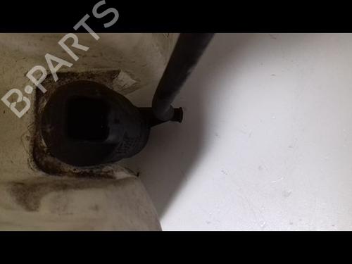 Used Windscreen washer tank RENAULT MASTER II Van (FD) 2.5 dCi 120 (FD0M, FD0U, FD0W, FD2M, FD2W, FD3M, FD3U,... (115 hp) 23196608