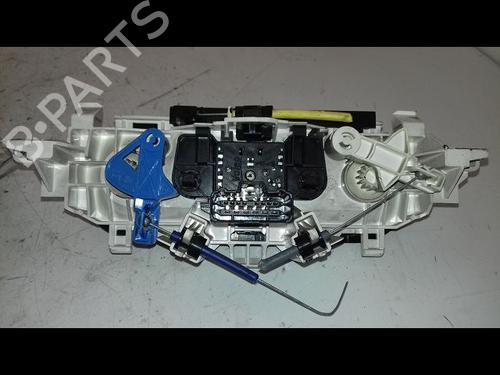 Used Climate control RENAULT TWINGO II (CN0_) 1.5 dCi (CN0E) (64 hp) 22811577