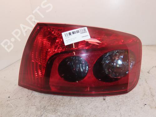Used Right taillight Right taillight PEUGEOT 407 (6D_) 2.0 HDi 135 (6DRHRH, 6DRHRE, 6DRHRG, 6DRHRJ) (136 hp) 33136586 33136586