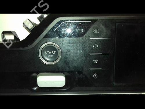 Used Display monitor CITROËN C4 Grand Picasso II (DA_, DE_) 1.6 HDi / BlueHDi 115 (115 hp) 22341701