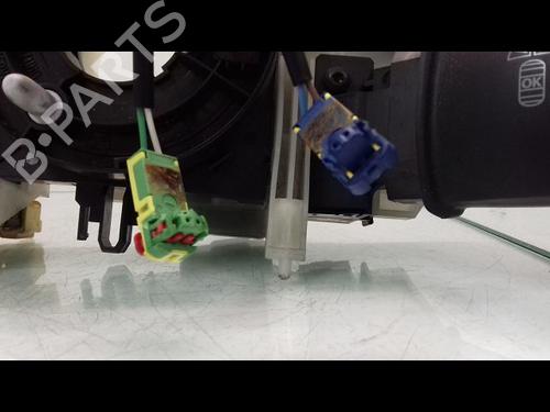 Used Steering column stalk RENAULT GRAND SCÉNIC III (JZ0/1_) 1.9 dCi (JZ0J, JZ0N, JZ1K, JZ1S) (131 hp) 8970174