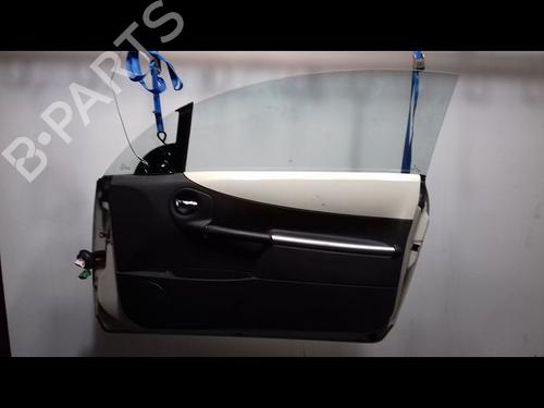 right-front-door-citroen-c3-pluriel-hb_-14-hdi-9004s6-2003-9821859 main image