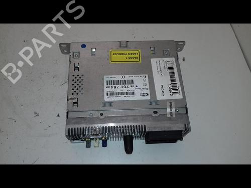 Used Radio PEUGEOT 508 I (8D_) 1.6 HDi (112 hp) 29224284