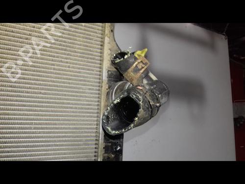 Used Water radiator TOYOTA AURIS Estate (_E18_) 1.6 D4-D (WWE185_) (112 hp) 21226857