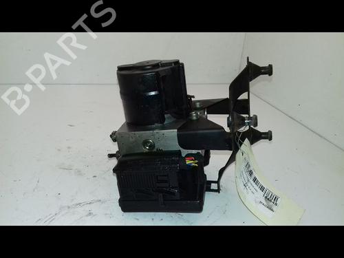 Used ABS pump MERCEDES-BENZ SLK (R170) 200 (170.435) (136 hp) 29223820
