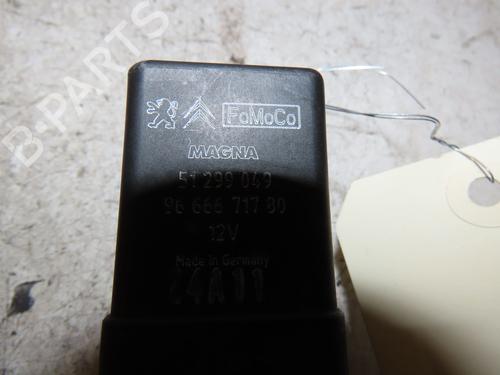 Used Electronic module Electronic module CITROËN C4 Grand Picasso I (UA_) 1.6 HDi 110 (112 hp) 32820807 32820807