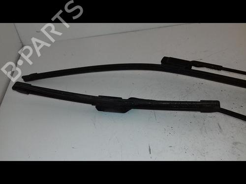 Front windshield wiper arm FIAT 500X (334_) 1.6 D Multijet (334AXA1B, 334AXA11) | BP21008339C143 