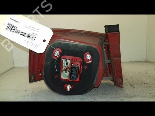 Right taillight VW PASSAT B6 (3C2) 2.0 TDI 16V | BP33136571C35 - Image 2
