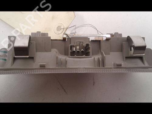 Used Interior roof light TOYOTA YARIS (_P13_) 1.5 Hybrid (NHP130_, NHP130) (101 hp) 8971982