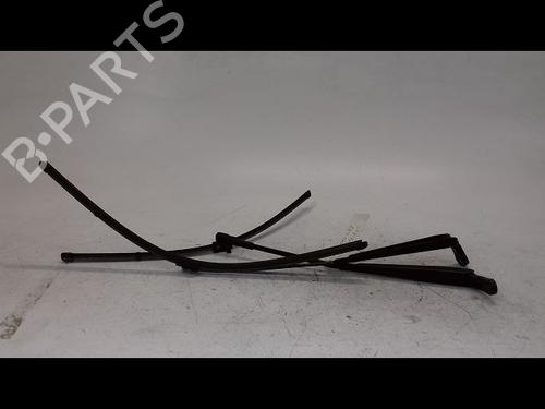 Used Front windshield wiper arm RENAULT MODUS / GRAND MODUS (F/JP0_) 1.5 dCi (FP0D, JP0D) (82 hp) 14888431