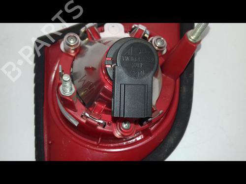 right-tailgate-light-vw-passat-b6-3c2-20-tdi-16v-3c5945094e-2005-2006-2007-2008-2009-2010-16416924 main image