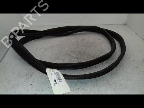 Used Rubber door seal Rubber door seal PEUGEOT 206+ (2L_, 2M_) 1.4 i (2LKFWA, 2MKFWA) (75 hp) 36028493 36028493