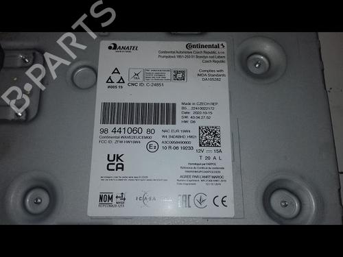 Used Radio PEUGEOT 2008 II (UD_, US_, UY_, UJ_, UR_, UC_) 1.5 BlueHDI 130 (131 hp) 29224304