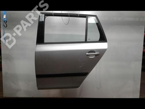 Left rear door SKODA FABIA II Combi (545) 1.4 TDI (80 hp) 5J9833055