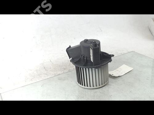 Used Heater blower motor PEUGEOT 307 SW (3H) 2.0 HDI 90 (90 hp) 8970679