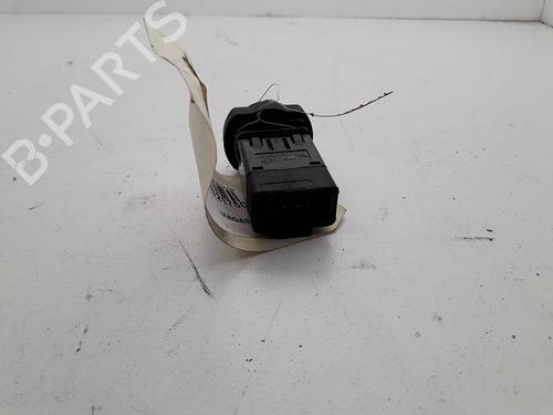 Used Warning switch DACIA LOGAN (LS_) 1.4 MPI LPG (LS0C) (75 hp) 8971812