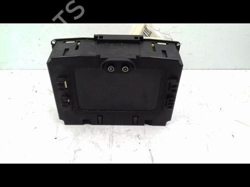 Used Display monitor OPEL ZAFIRA A MPV (T98) 2.0 DTI 16V (F75) (101 hp) 8973815