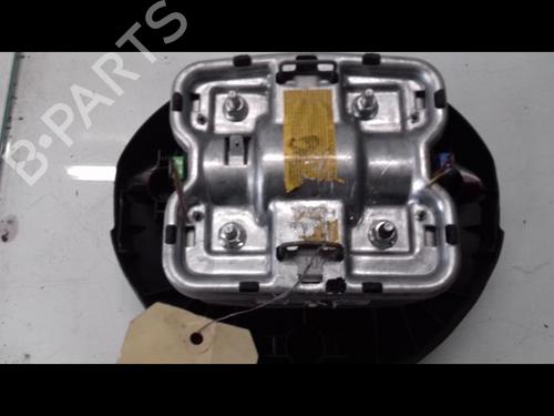 Used Driver airbag RENAULT CLIO III (BR0/1, CR0/1) [2005-2014]  23195079