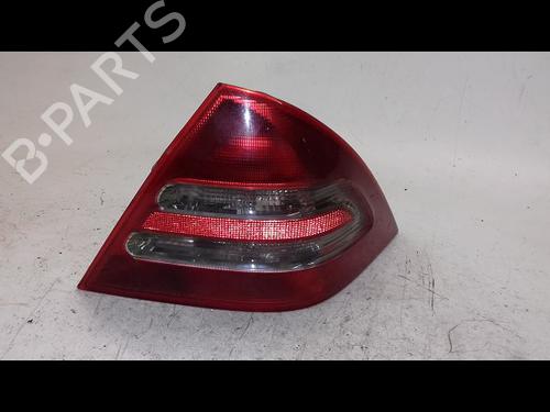 Right taillight MERCEDES-BENZ C-CLASS (W203) C 220 CDI (203.006, 203.008) | BP23196364C35 