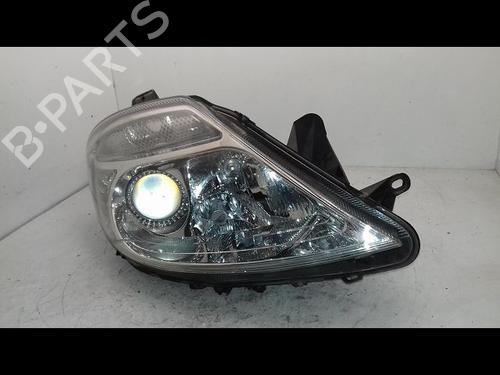 Right headlight CITROËN C8 (EA_, EB_) 2.2 HDi | BP30950117C29 