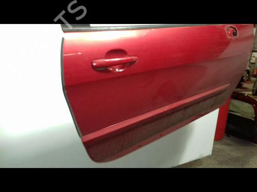 Used Right front door PEUGEOT 308 I (4A_, 4C_) 1.6 HDi (109 hp) 16332484