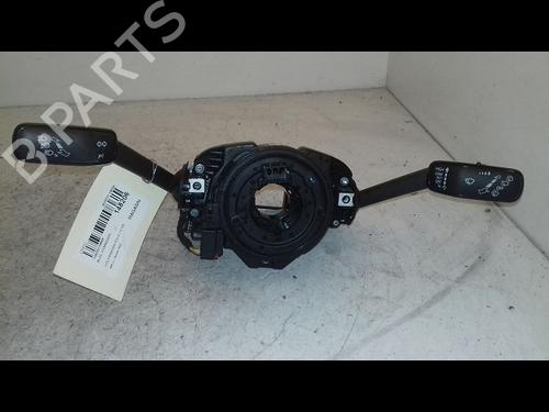 Used Steering column stalk VW POLO VI (AW1, BZ1, AE1) 1.0 TSI (95 hp) 33135862