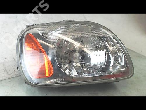 Used Right headlight NISSAN MICRA II (K11) 1.5 D (57 hp) 8968231