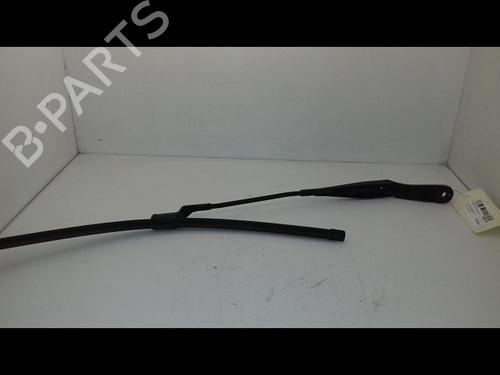 Used Front windshield wiper arm PEUGEOT 308 II (LB_, LP_, LW_, LH_, L3_) 1.2 THP 130 (131 hp) 29226789
