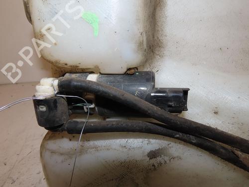 Used Washer pump RENAULT SCÉNIC III (JZ0/1_) 1.5 dCi (110 hp) 33136681