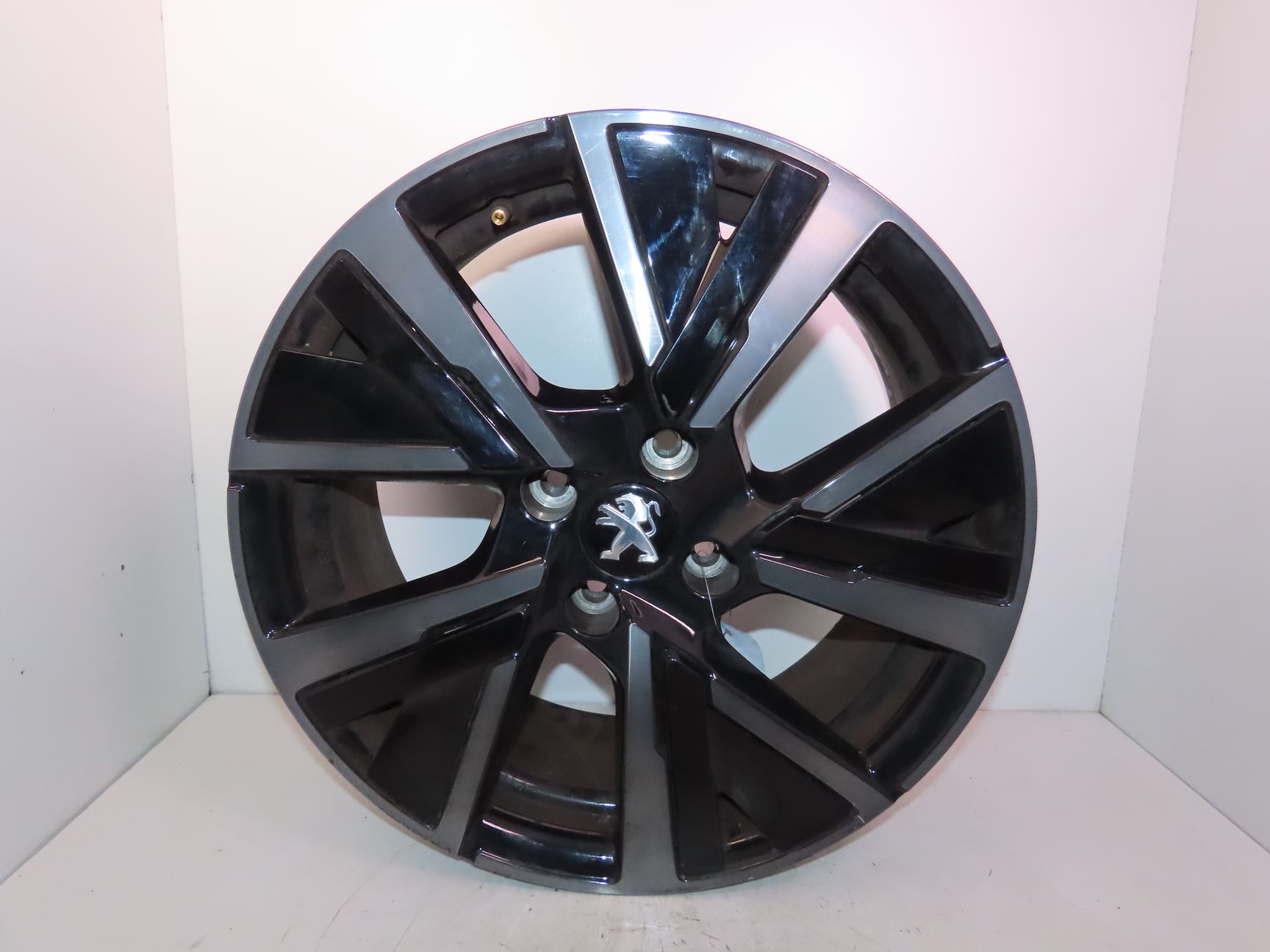イッチUo・ェ・oU Rim PEUGEOT 208 II (UB_, UP_, UW_, UJ_) 1.2 PureTech 100
